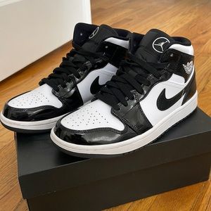 AIR JORDAN 1 MID SE ASW